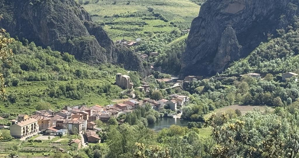 Viaje de senderismo a La Rioja habitación individual