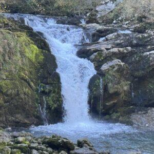 Hiruzubia y Cascada de Izkier sin transporte